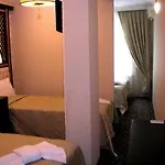 Salinas Hotel