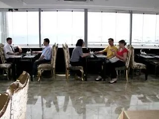 Salinas * اسطنبول