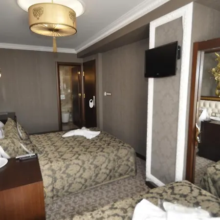 Salinas Hotel
